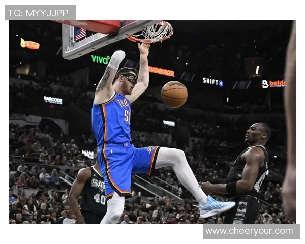 雷霆与开拓者激战第四节精彩瞬间回顾与分析